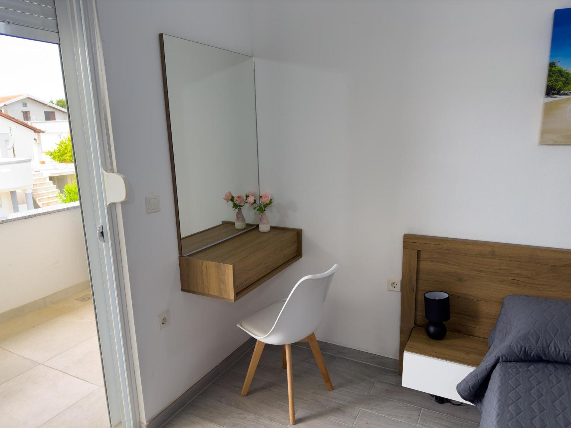 Adla Apartmani Улцин Екстериор снимка