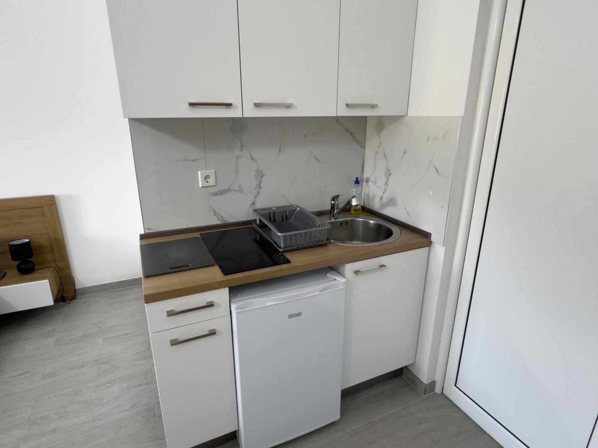 Adla Apartmani Улцин Екстериор снимка