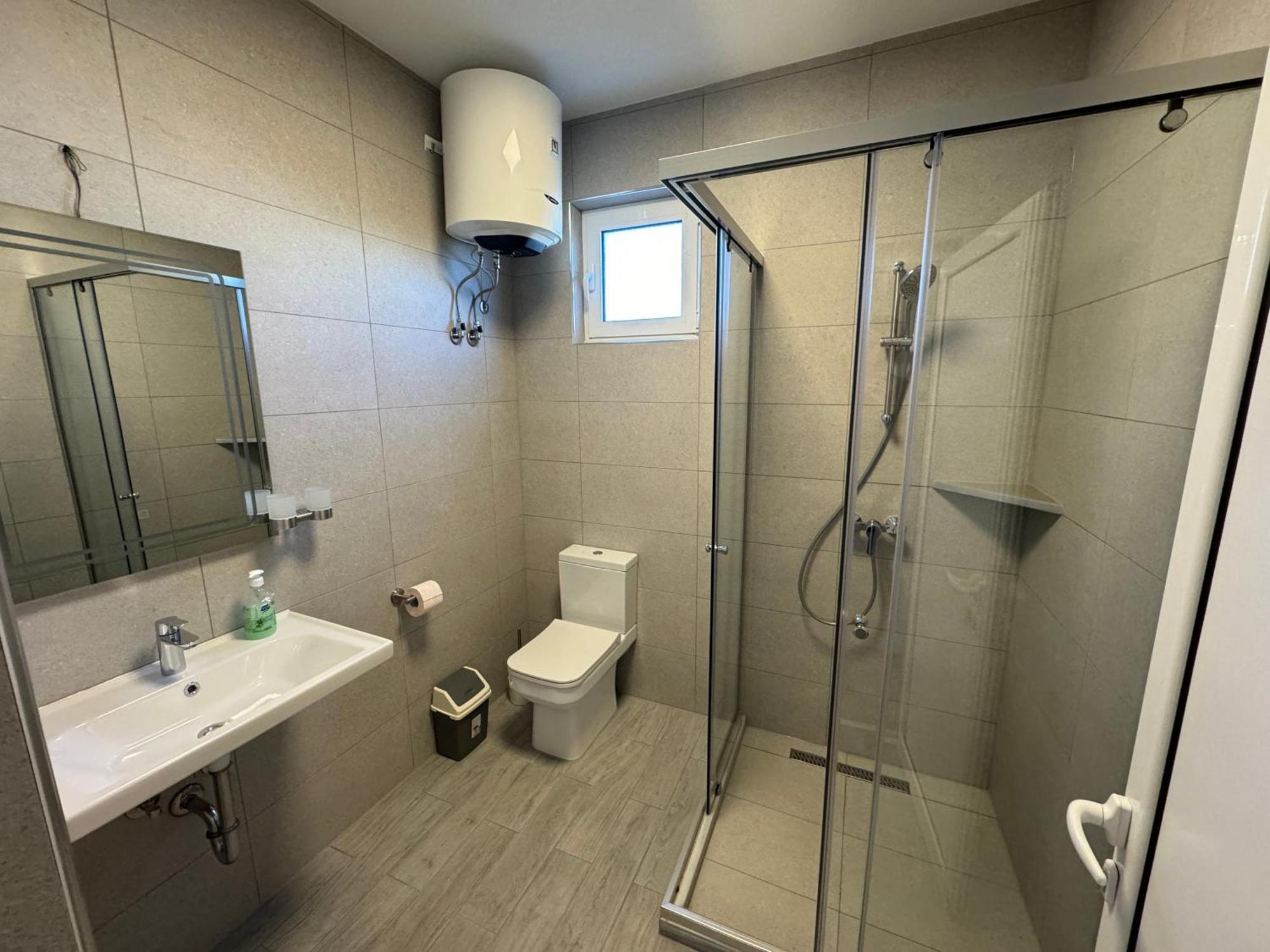 Adla Apartmani Улцин Екстериор снимка