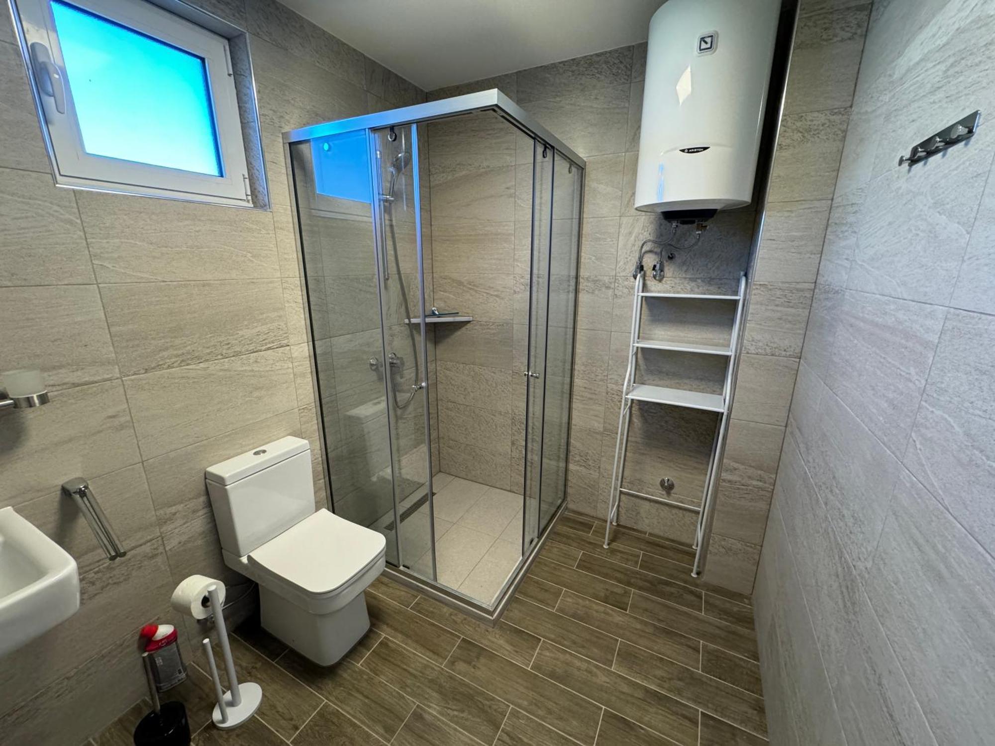 Adla Apartmani Улцин Екстериор снимка